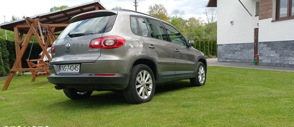 Volkswagen Tiguan cena 28300 przebieg: 275000, rok produkcji 2008 z Ostrów Wielkopolski małe 154